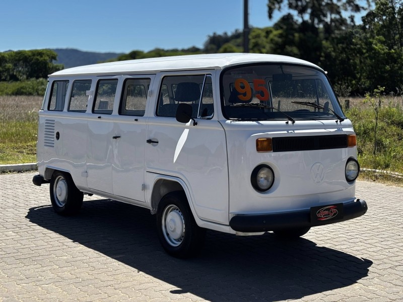 KOMBI 1.6 MI STD 8V GASOLINA 3P MANUAL - 1995 - CANDELáRIA