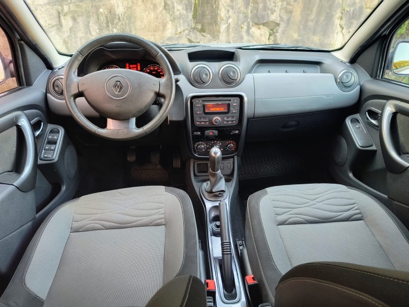 DUSTER 1.6 EXPRESSION 4X2 16V FLEX 4P MANUAL - 2012 - CAXIAS DO SUL