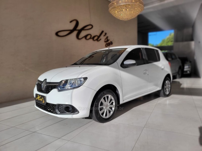 SANDERO 1.0 EXPRESSION 16V FLEX 4P MANUAL - 2015 - CANELA