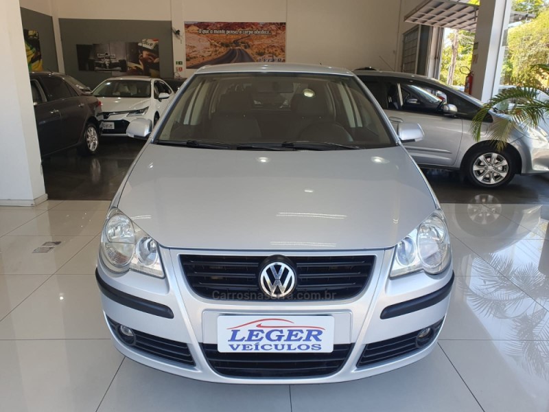 POLO 1.6 MI 8V FLEX 4P MANUAL - 2010 - SãO LEOPOLDO