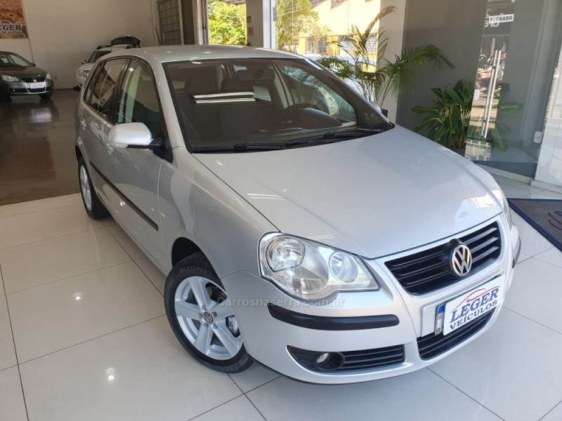 POLO 1.6 MI 8V FLEX 4P MANUAL - 2010 - SãO LEOPOLDO