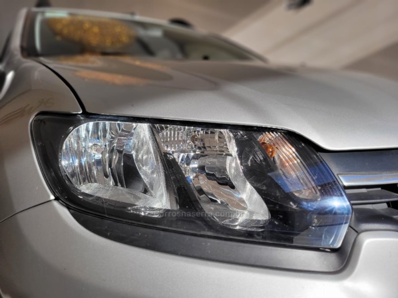 SANDERO 1.6 STEPWAY 8V FLEX 4P AUTOMATIZADO - 2015 - CANELA