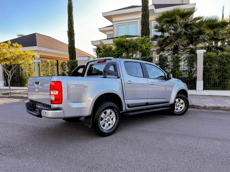 S10 2.4 LT 4X2 CD 8V FLEX 4P MANUAL - 2013 - BENTO GONçALVES