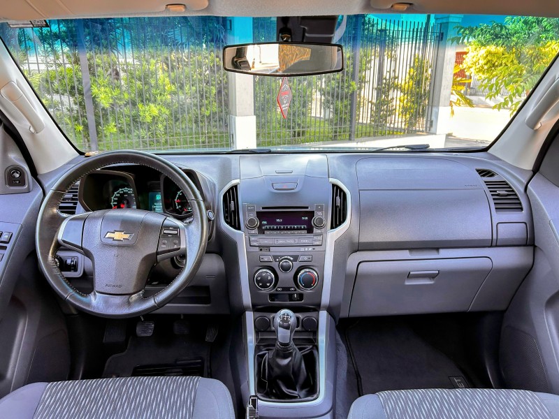 S10 2.4 LT 4X2 CD 8V FLEX 4P MANUAL - 2013 - BENTO GONçALVES