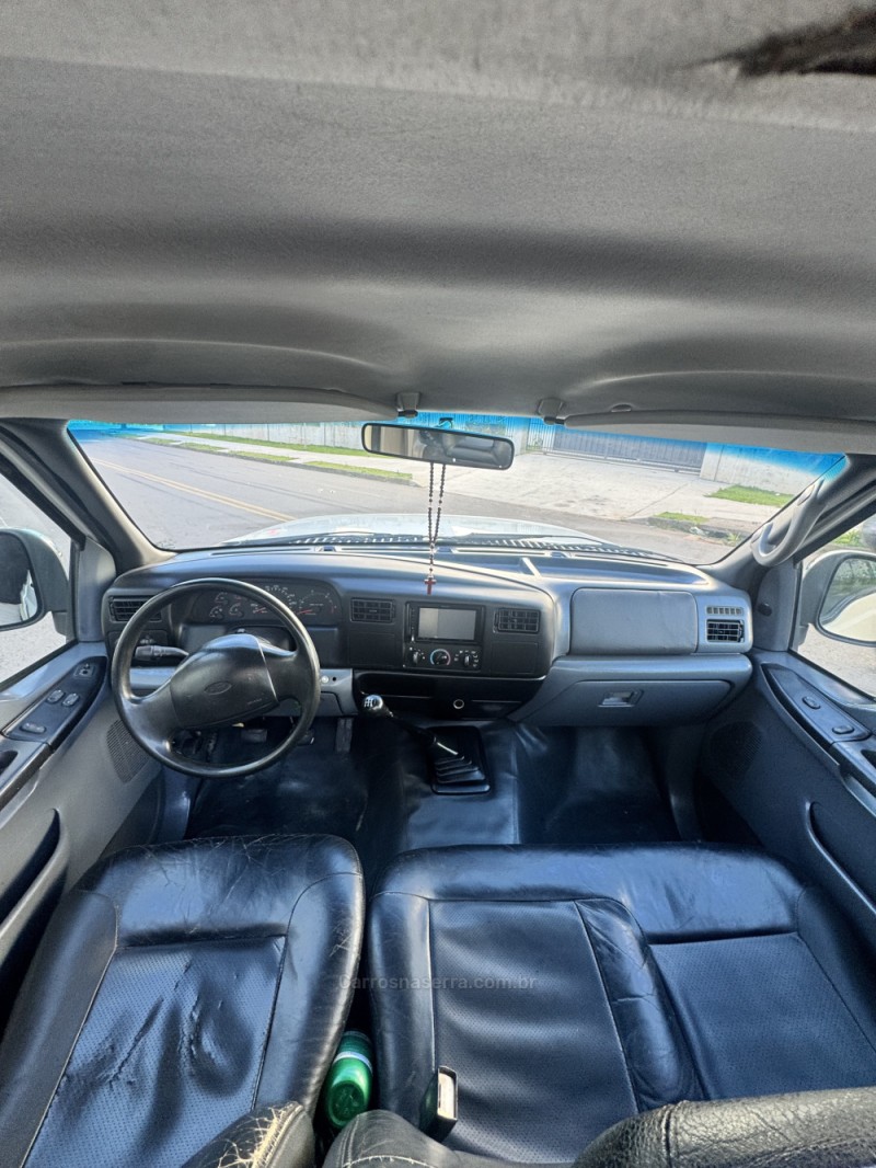 F-250 4.2 XLT 4X2 CS TURBO INTERCOOLER DIESEL 2P MANUAL - 2001 - CAXIAS DO SUL