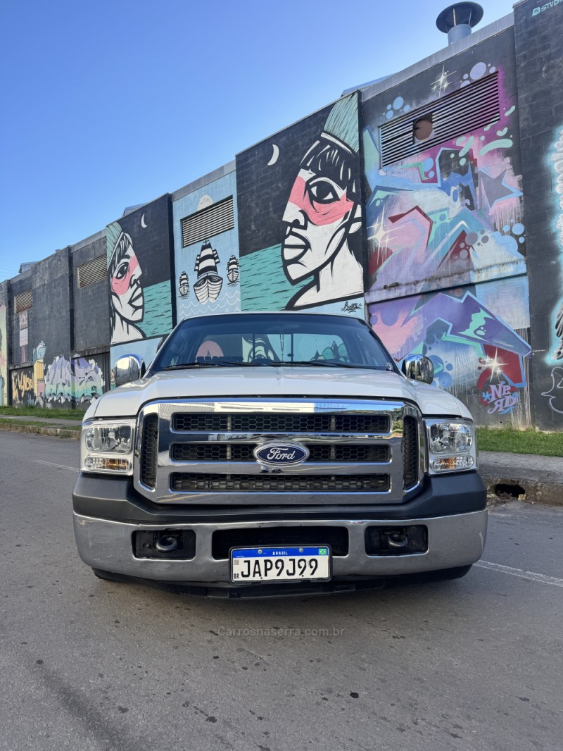 F-250 4.2 XLT 4X2 CS TURBO INTERCOOLER DIESEL 2P MANUAL - 2001 - CAXIAS DO SUL