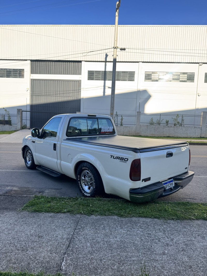 F-250 4.2 XLT 4X2 CS TURBO INTERCOOLER DIESEL 2P MANUAL - 2001 - CAXIAS DO SUL