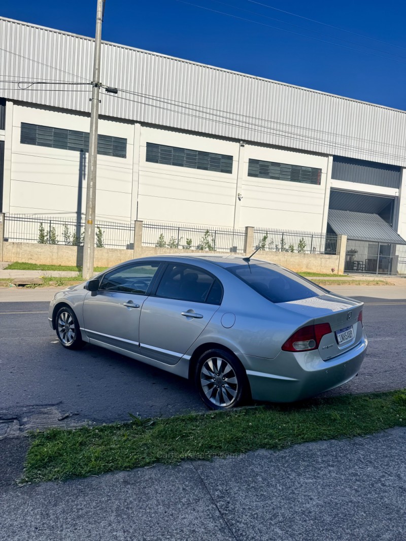 CIVIC 1.8 LXS 16V FLEX 4P AUTOMÁTICO - 2008 - CAXIAS DO SUL