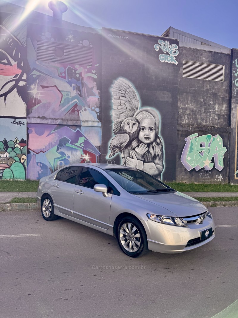 CIVIC 1.8 LXS 16V FLEX 4P AUTOMÁTICO