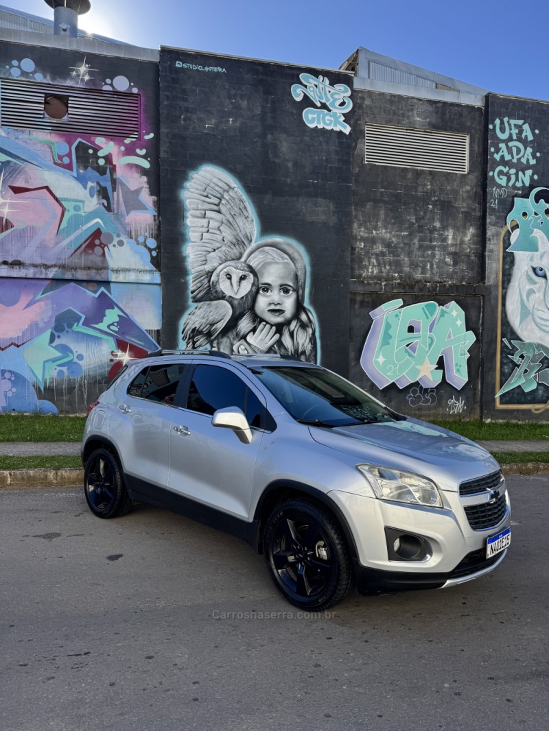 tracker 1.8 mpfi ltz 4x2 16v flex 4p automatico 2014 caxias do sul