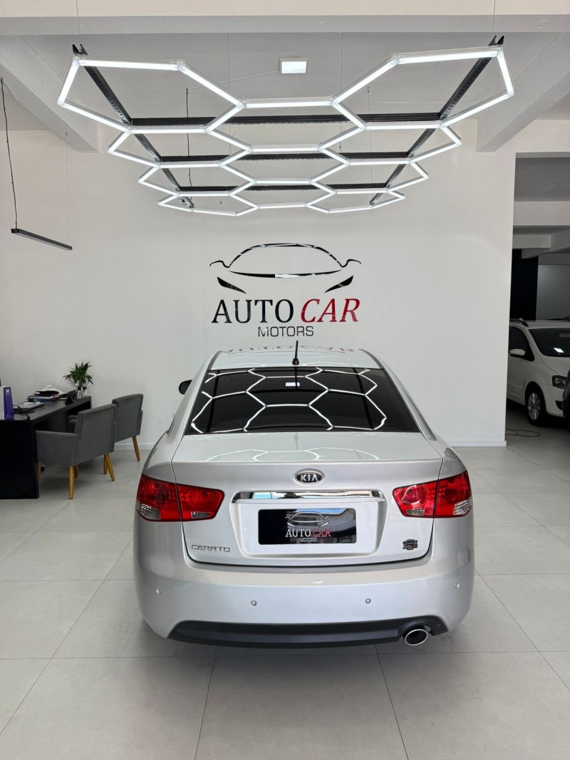 CERATO 1.6 EX3 SEDAN 16V GASOLINA 4P AUTOMÁTICO - 2011 - CAXIAS DO SUL