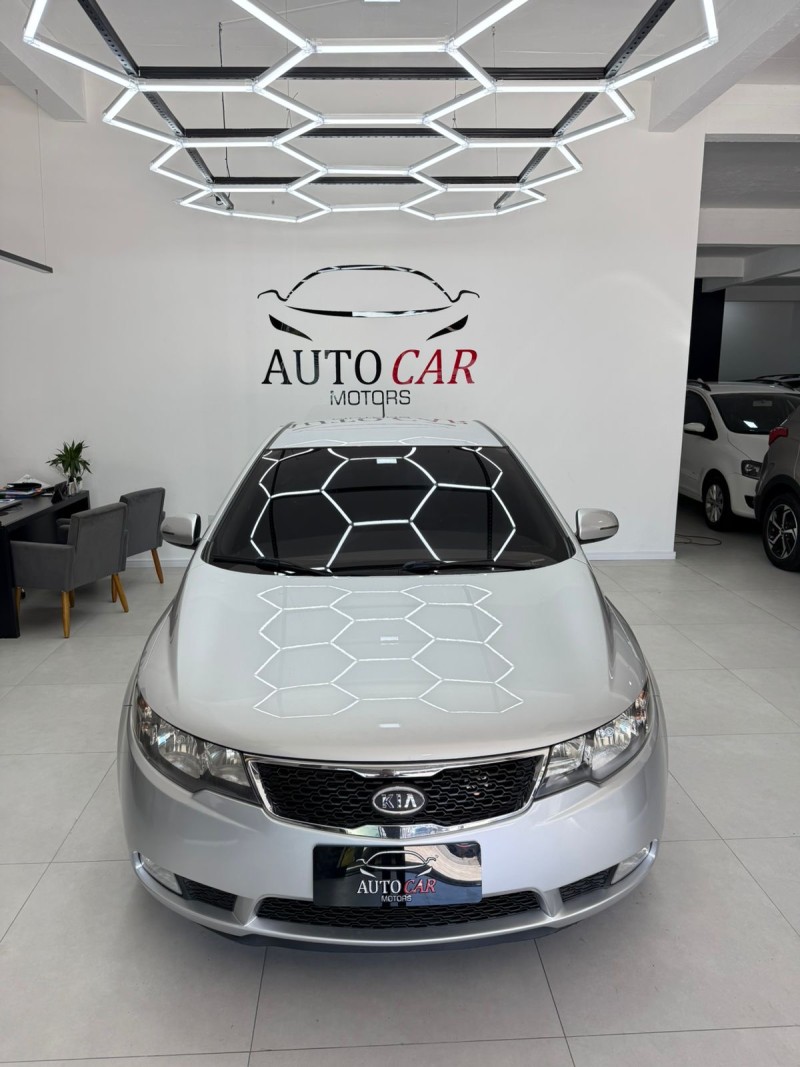 CERATO 1.6 EX3 SEDAN 16V GASOLINA 4P AUTOMÁTICO - 2011 - CAXIAS DO SUL