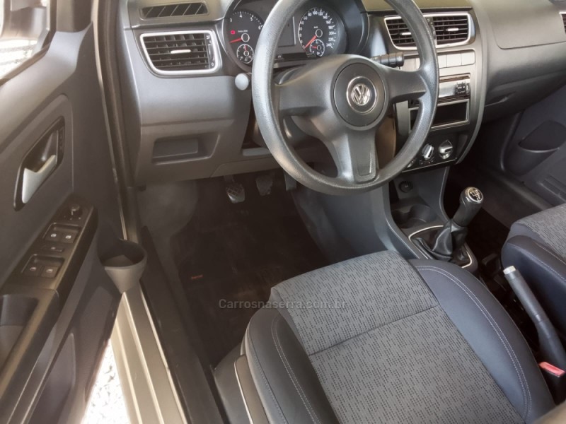 FOX 1.6 MI ITREND 8V FLEX 4P MANUAL - 2013 - ARROIO DO MEIO