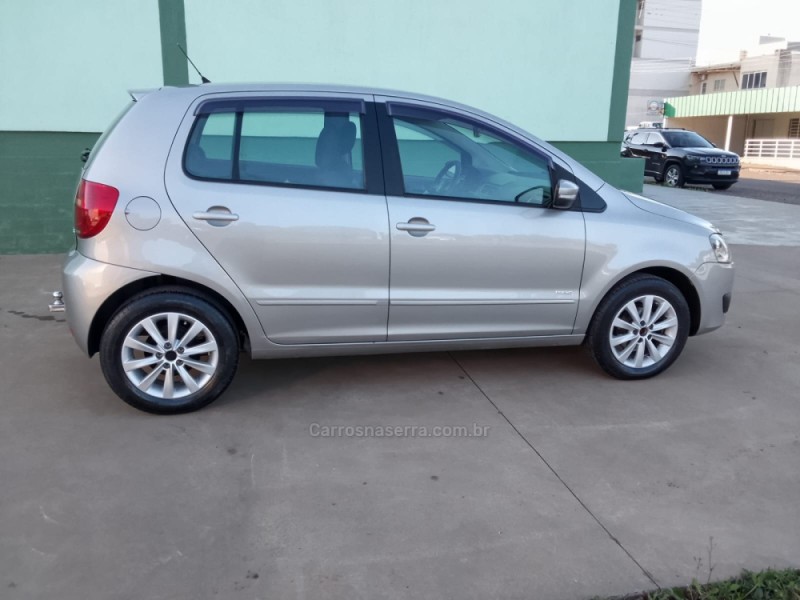 FOX 1.6 MI ITREND 8V FLEX 4P MANUAL - 2013 - ARROIO DO MEIO