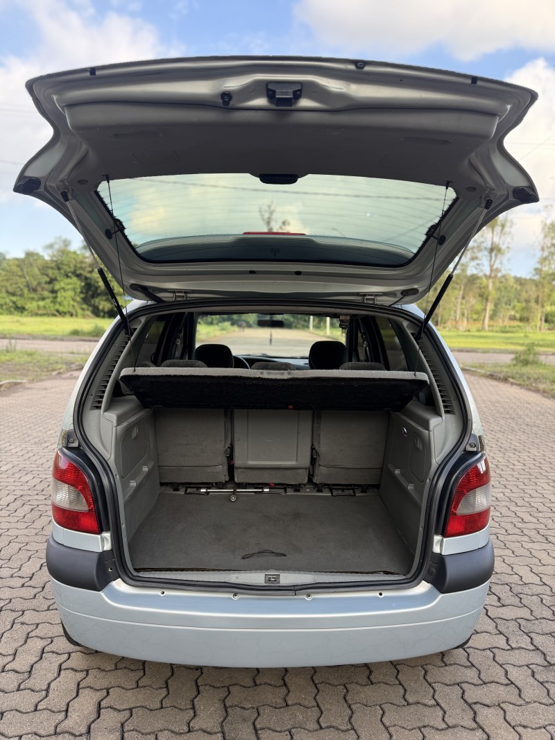 SCÉNIC 1.6 RXE 16V GASOLINA 4P MANUAL - 2003 - ARROIO DO MEIO