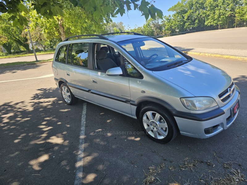 ZAFIRA 2.0 MPFI ELEGANCE 8V FLEX 4P AUTOMÁTICO - 2008 - BENTO GONçALVES