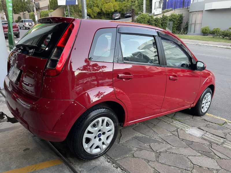 FIESTA 1.0 SE 8V FLEX 4P MANUAL - 2014 - BENTO GONçALVES