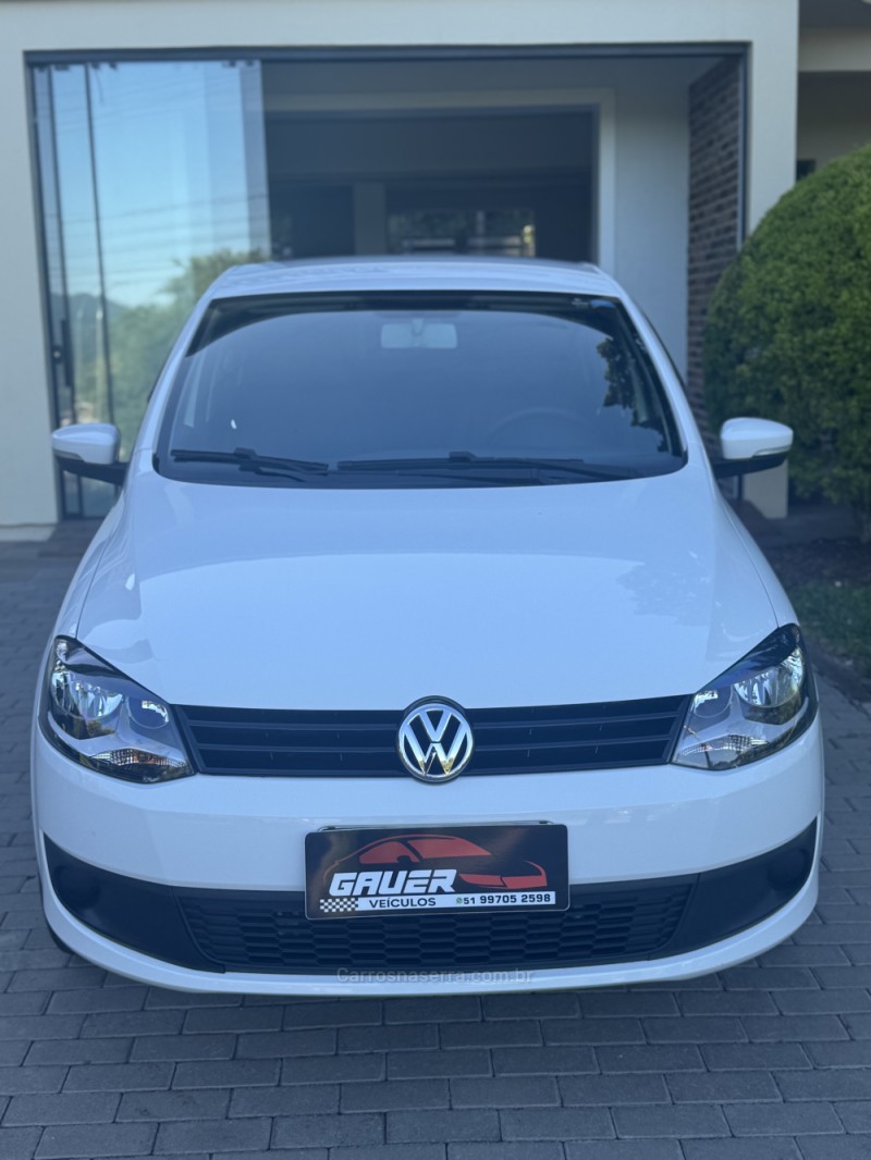 FOX 1.0 ITREND 8V FLEX 4P MANUAL - 2013 - ENCANTADO