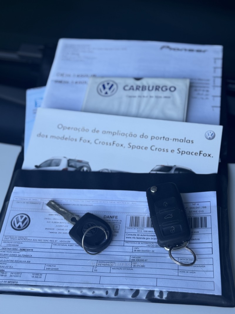 FOX 1.0 ITREND 8V FLEX 4P MANUAL - 2013 - ENCANTADO