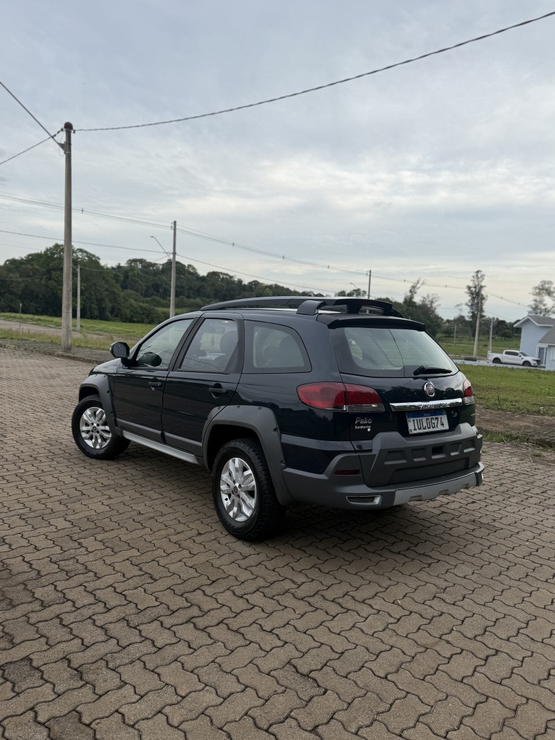 PALIO 1.8 MPI ADVENTURE LOCKER WEEKEND 8V FLEX 4P MANUAL - 2014 - ARROIO DO MEIO