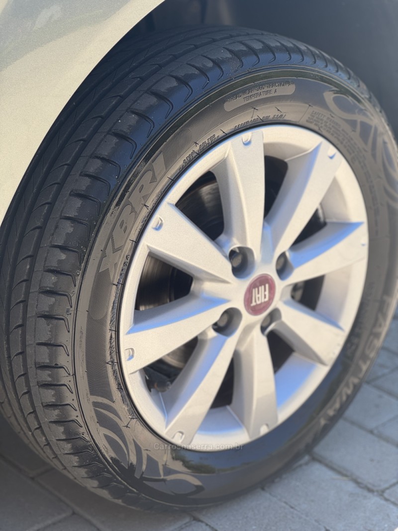 SIENA 1.4 MPI ELX ATTRACTIVE 8V FLEX 4P MANUAL - 2009 - ENCANTADO