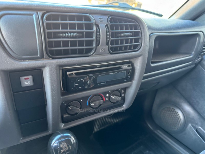 S10 2.4 ADVANTAGE 4X2 CD 8V FLEX 4P MANUAL - 2010 - GARIBALDI