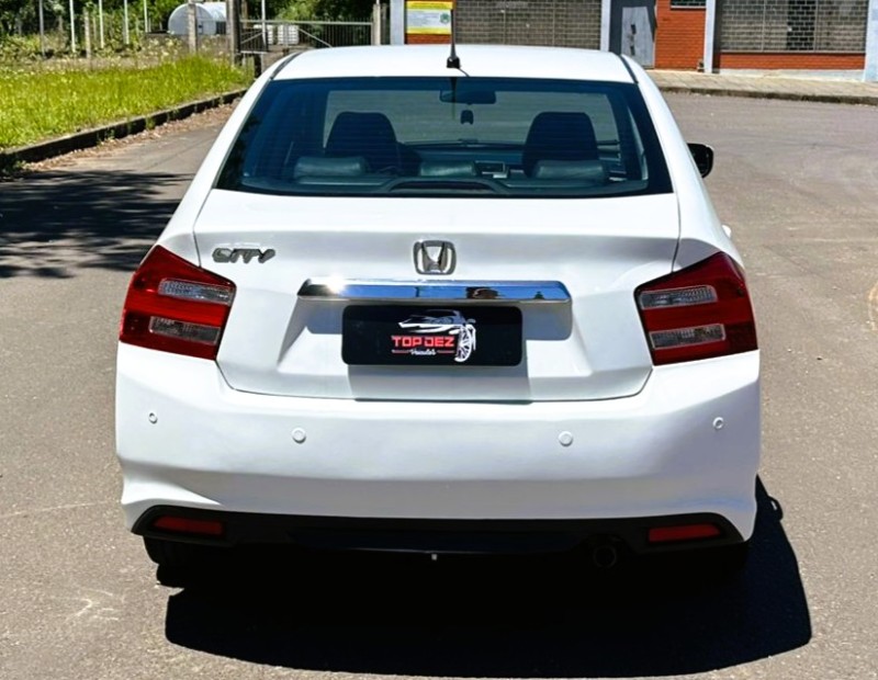 CITY 1.5 LX 16V FLEX 4P MANUAL - 2013 - SãO SEBASTIãO DO CAí