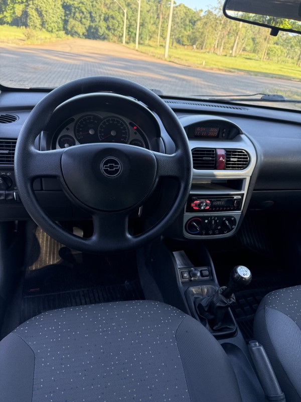CORSA 1.4 MPFI PREMIUM 8V FLEX 4P MANUAL - 2009 - ARROIO DO MEIO