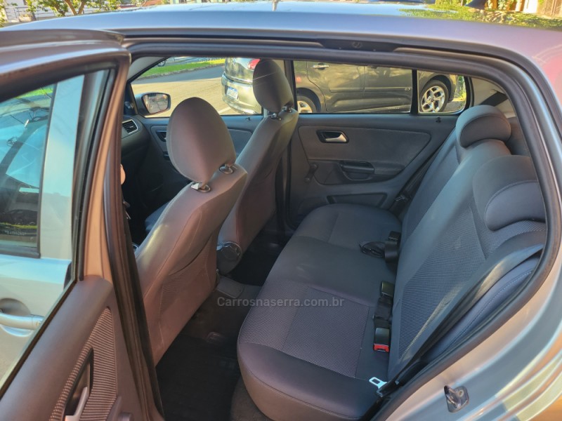 FOX 1.0 MI TREND 8V FLEX 4P MANUAL - 2011 - VERANóPOLIS