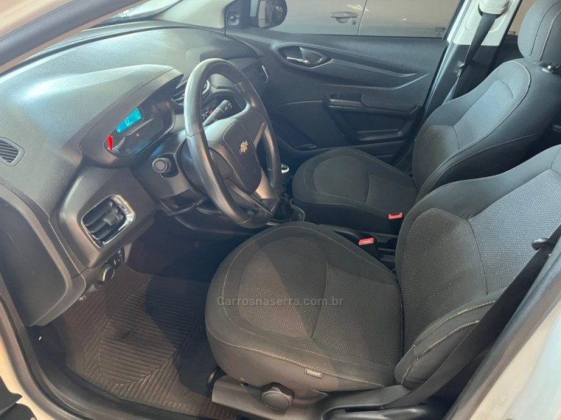 ONIX 1.4 MPFI LT 8V FLEX 4P MANUAL - 2015 - CAXIAS DO SUL