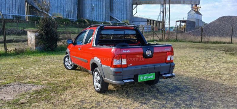 STRADA 1.4 MPI WORKING CD 8V CELEBRATION FLEX 2P MANUAL - 2013 - VACARIA