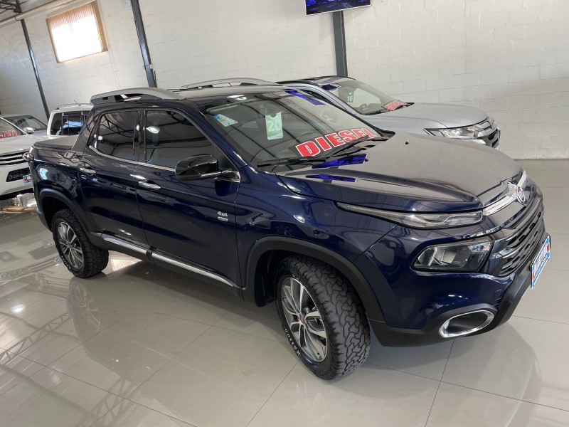 TORO 2.0 16V TURBO DIESEL VOLCANO AT9 4X4 AUTOMÁTICO - 2020 - CAXIAS DO SUL