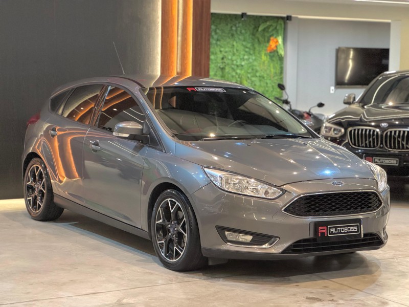 FOCUS 2.0 SE HATCH 16V FLEX 4P AUTO - 2016 - NOVO HAMBURGO