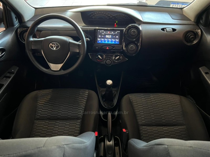 ETIOS 1.3 X 16V FLEX 4P MANUAL - 2015 - CAXIAS DO SUL