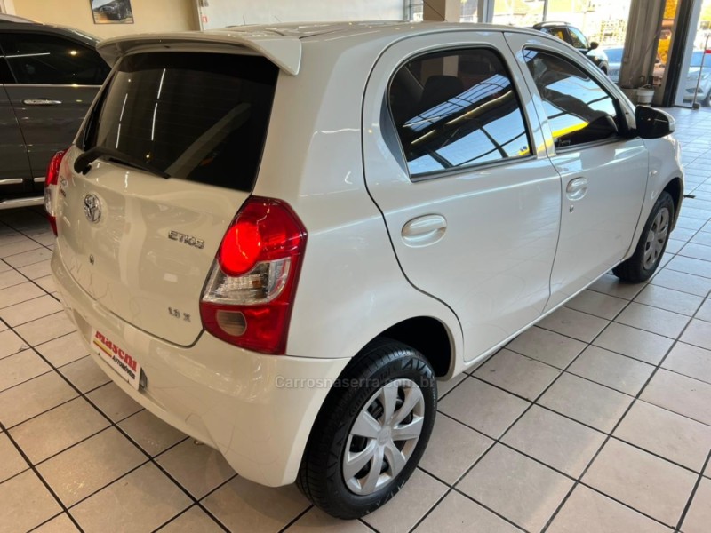 ETIOS 1.3 X 16V FLEX 4P MANUAL - 2015 - CAXIAS DO SUL