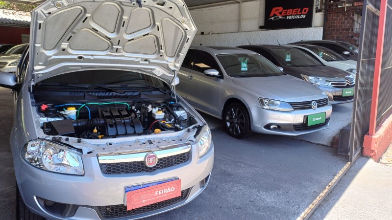 SIENA 1.0 MPI EL CELEBRATION 8V FLEX 4P MANUAL - 2015 - CAXIAS DO SUL