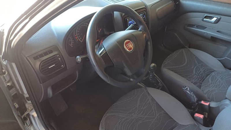 SIENA 1.0 MPI EL CELEBRATION 8V FLEX 4P MANUAL - 2015 - CAXIAS DO SUL