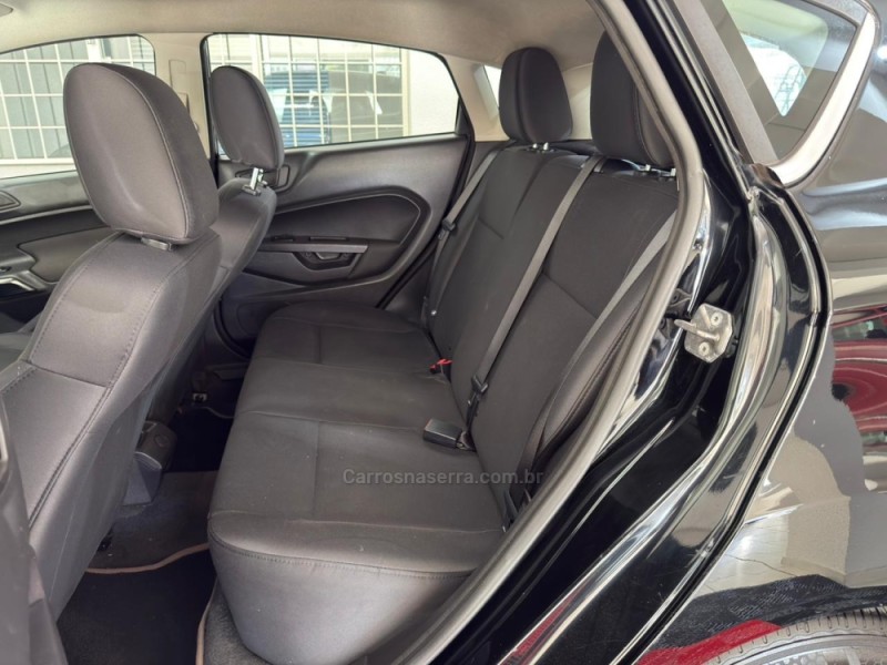 FIESTA 1.6 SE HATCH 16V FLEX 4P MANUAL - 2012 - CAXIAS DO SUL