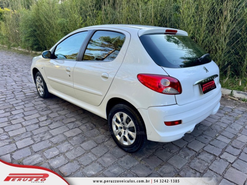 207 1.4 XR 8V FLEX 4P MANUAL - 2012 - NOVA PRATA