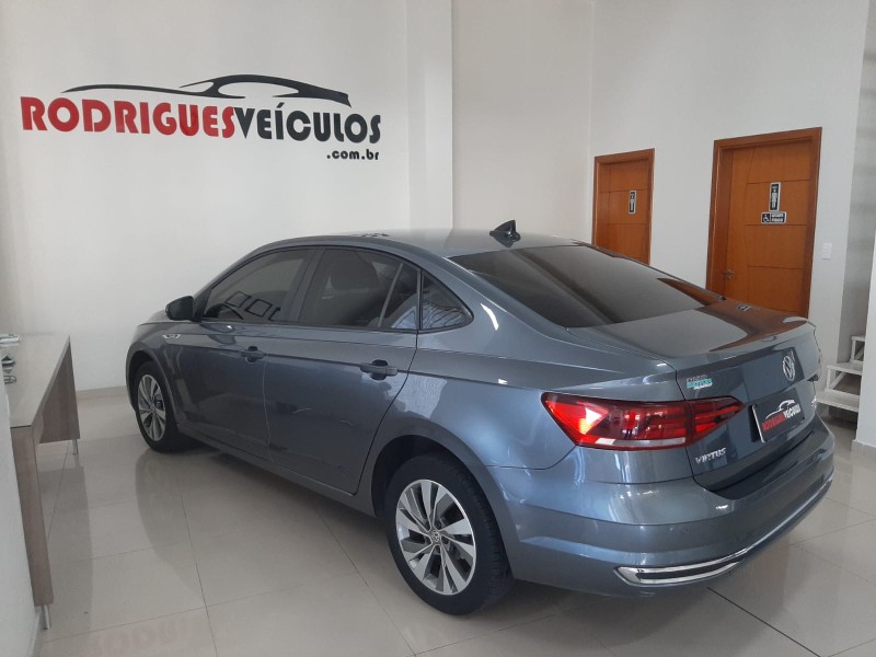 VIRTUS 1.0 200 TSI HIGHLINE AUTOMÁTICO - 2019 - CAXIAS DO SUL