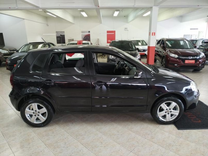POLO 1.6 MI COMFORTLINE 8V FLEX 4P MANUAL - 2010 - CAXIAS DO SUL