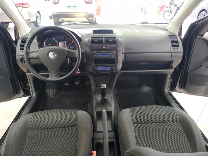 POLO 1.6 MI COMFORTLINE 8V FLEX 4P MANUAL - 2010 - CAXIAS DO SUL