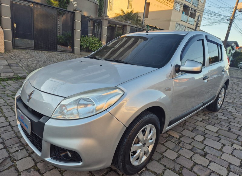 sandero 1.6 expression 8v flex 4p manual 2013 caxias do sul