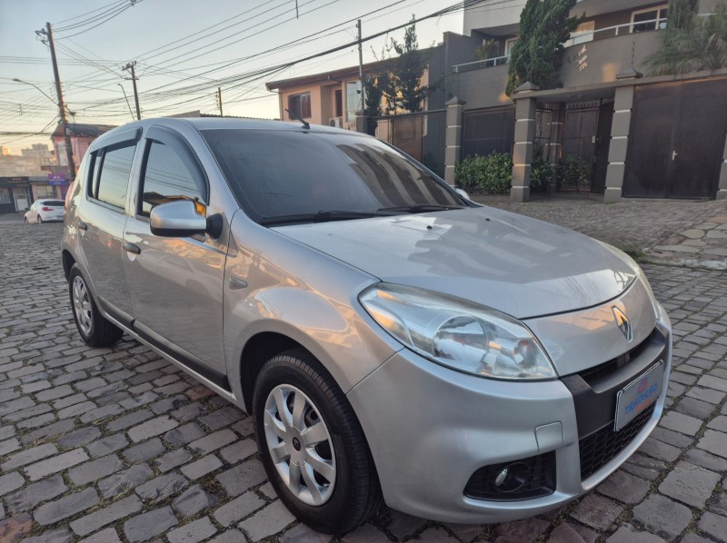 SANDERO 1.6 EXPRESSION 8V FLEX 4P MANUAL - 2013 - CAXIAS DO SUL