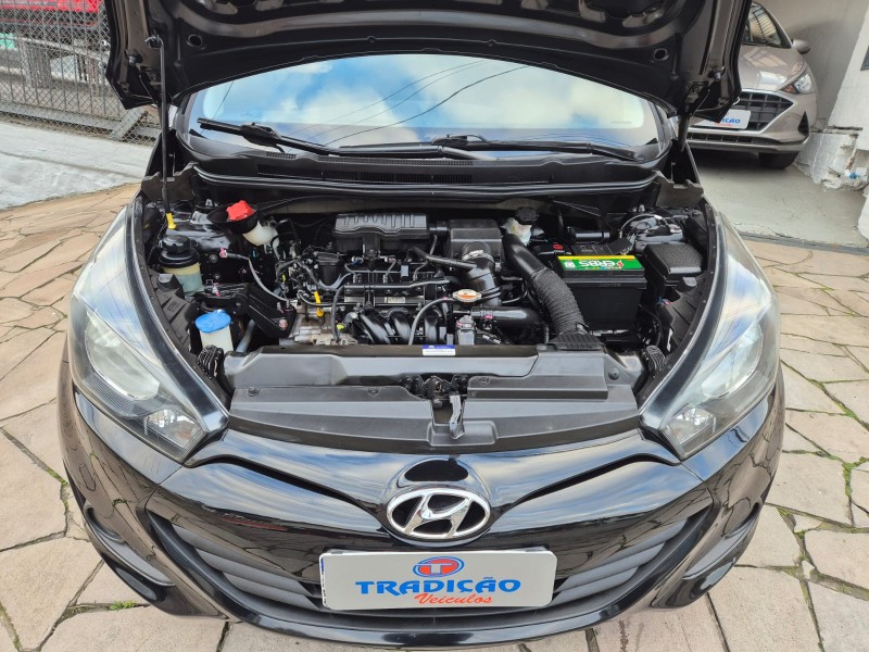 HB20 1.0 COMFORT PLUS 12V FLEX 4P MANUAL - 2014 - CAXIAS DO SUL