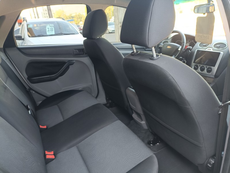 FOCUS 1.6 GLX 16V FLEX 4P MANUAL - 2012 - BOM PRINCíPIO