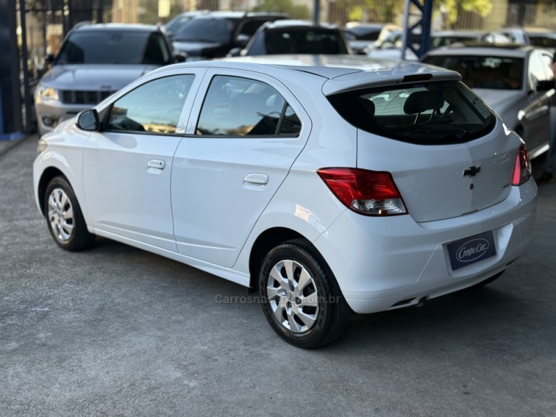 ONIX 1.0 MPFI LS 8V FLEX 4P MANUAL - 2015 - CAXIAS DO SUL