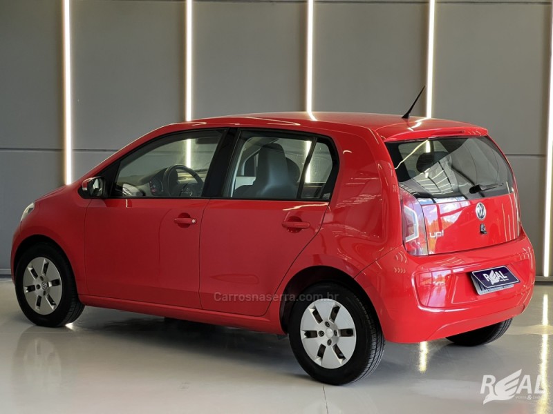 UP 1.0 MPI MOVE UP 12V FLEX 4P MANUAL - 2015 - SAPIRANGA