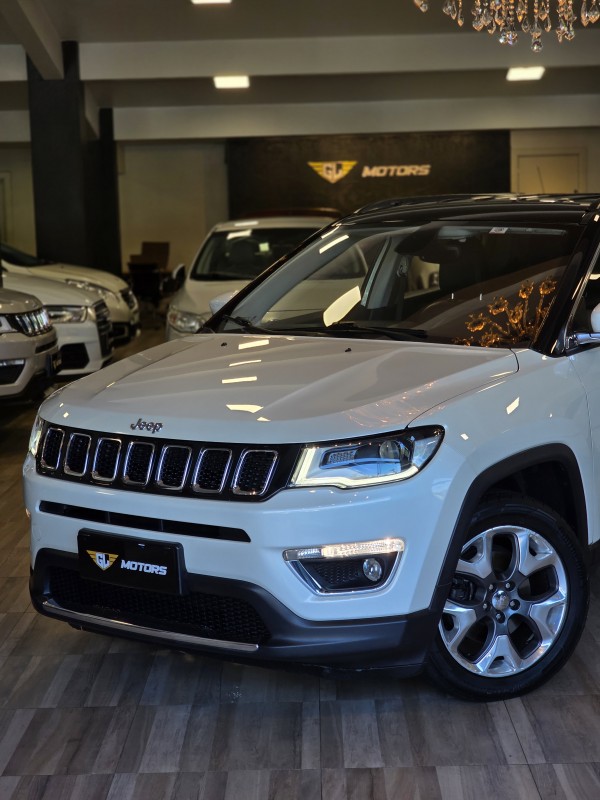 COMPASS 2.0 16V FLEX LIMITED AUTOMÁTICO - 2018 - CAXIAS DO SUL