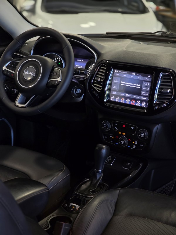 COMPASS 2.0 16V FLEX LIMITED AUTOMÁTICO - 2018 - CAXIAS DO SUL